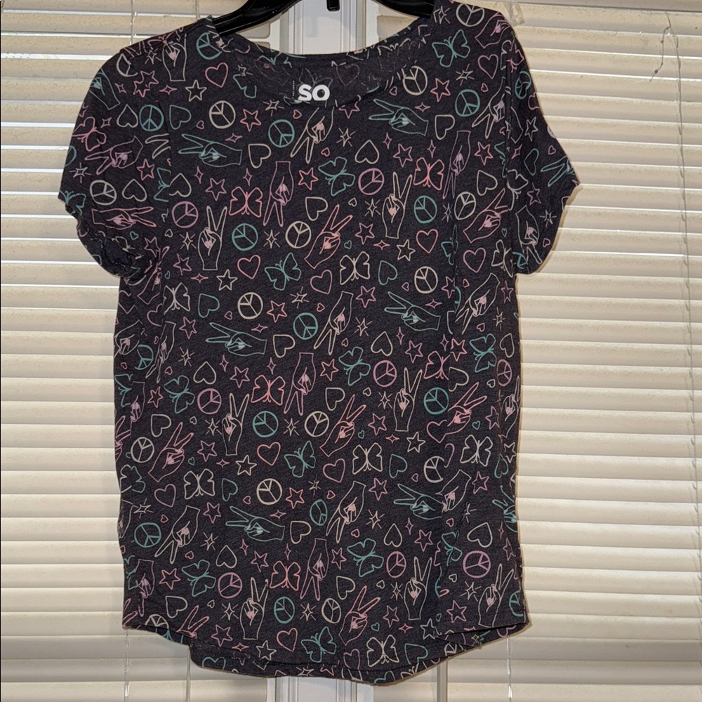 SO Multicolor Peace and Heart Girls Graphic Tee size 14/16